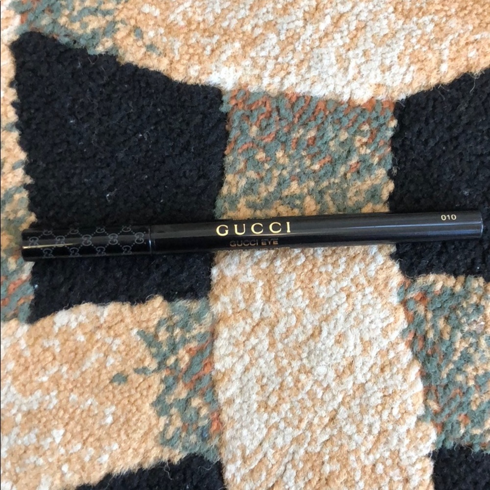 Gucci black liquid eyeliner